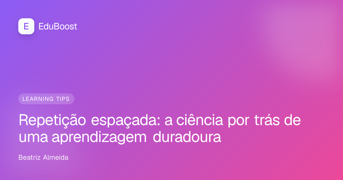 Aluno a estudar com apontamentos organizados e cartões de estudo