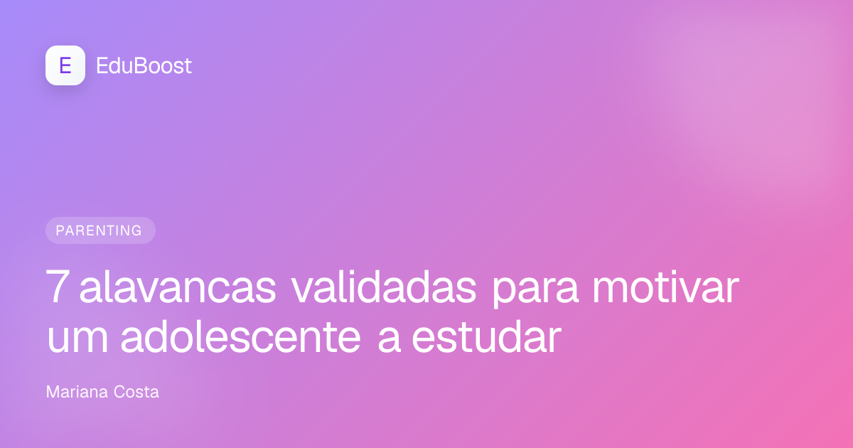 Adolescente sentado à mesa de estudos, concentrado nos livros